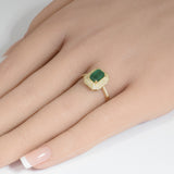 <span style="color:purple">¡ESPECIAL!</span> Anillo de oro amarillo de 14K con diamante de 1.24ct G SI y esmeraldas, talla 6.5