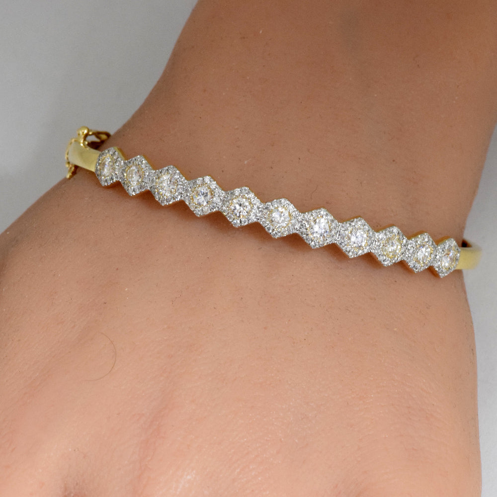 3.80ct G SI 14K Yellow Gold Diamond Diamond Bangle Bracelet