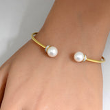 .24ct G SI 14K Yellow Gold Diamond Pearl & Diamond Bangle Bracelet