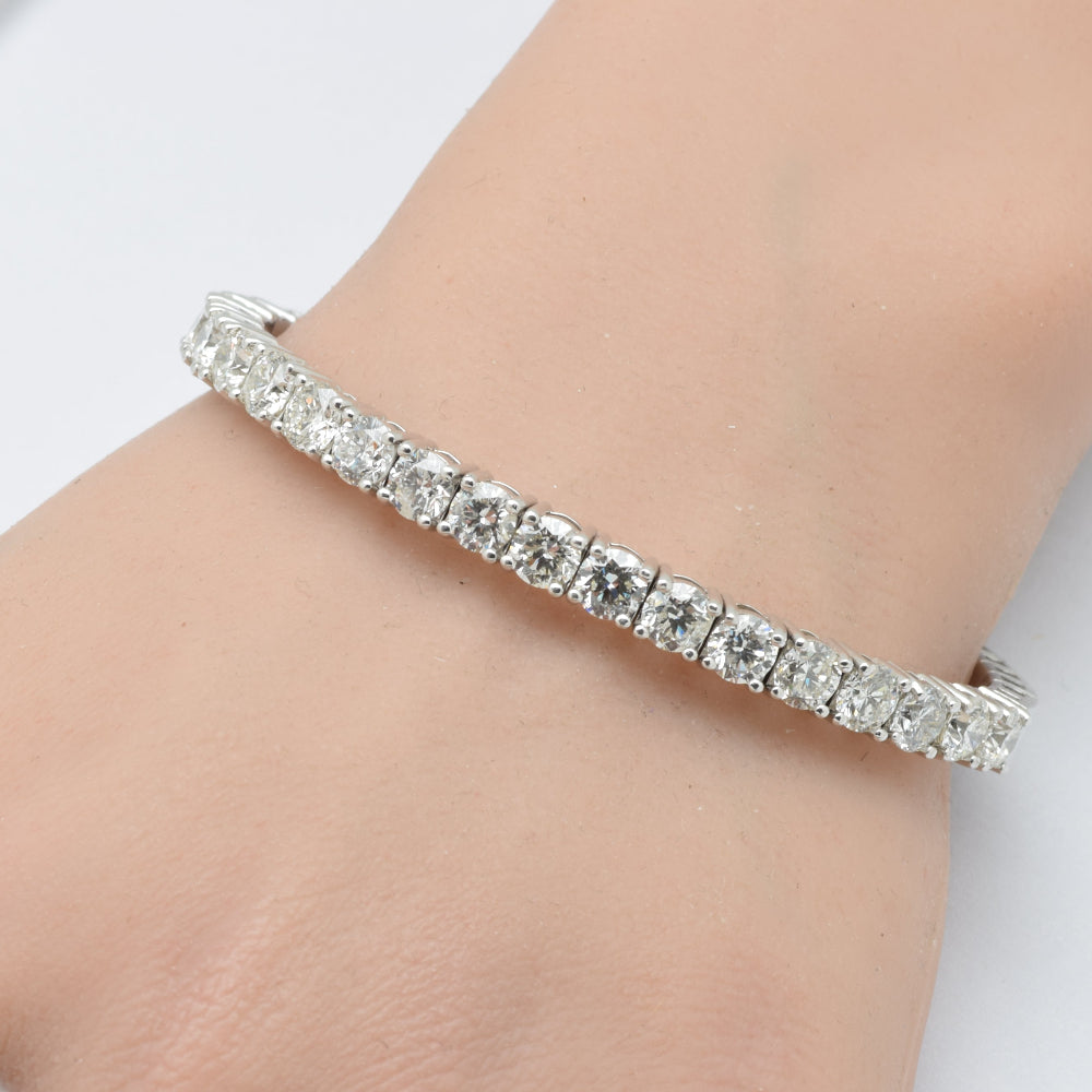 9.70ct G SI .50ct Each Round 14K White Gold Round Diamond Flexible Bangle Bracelet