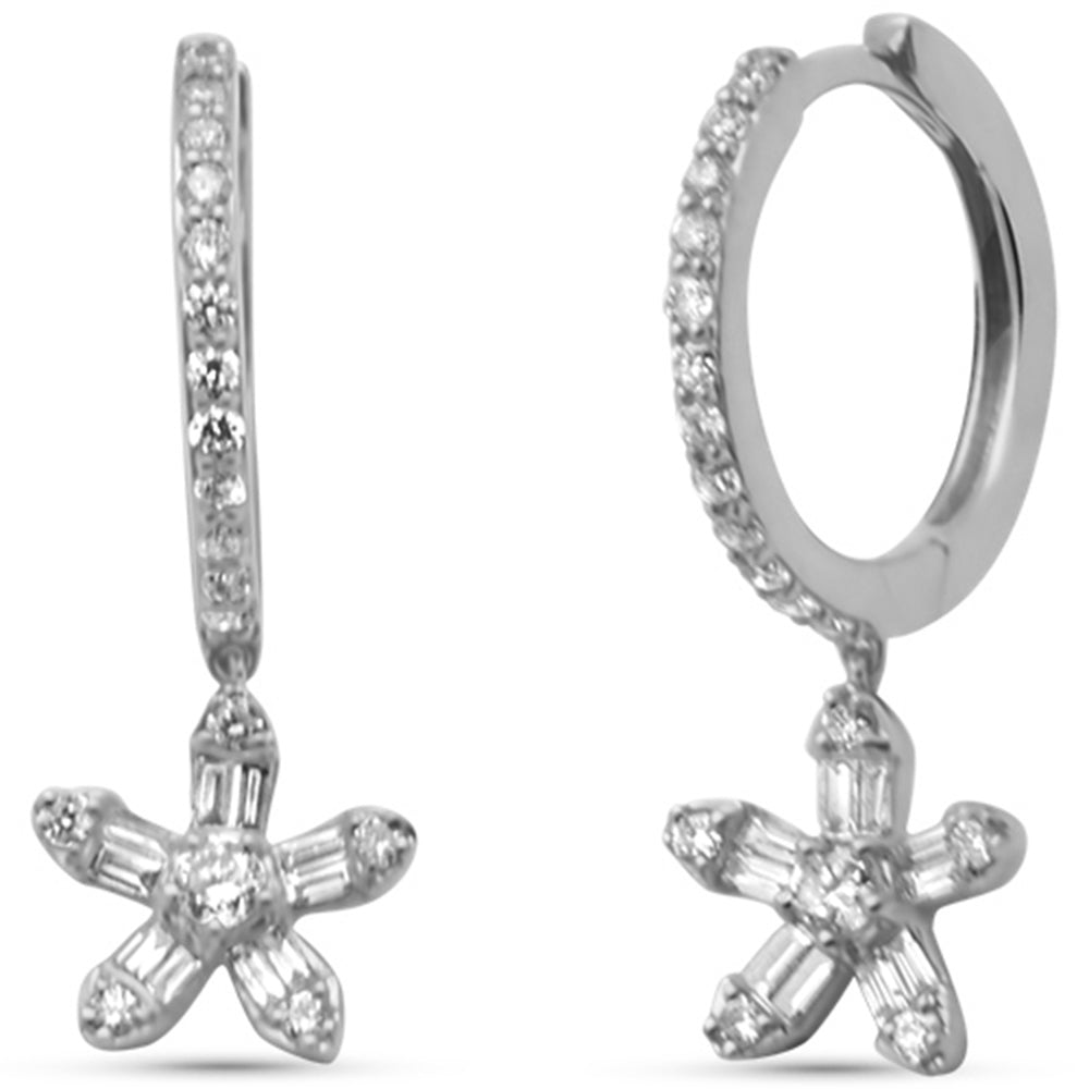 <span style="color:purple">¡ESPECIAL!</span> Pendientes de aro colgantes redondos y de diamante baguette de oro blanco de 14K de .46ct G SI