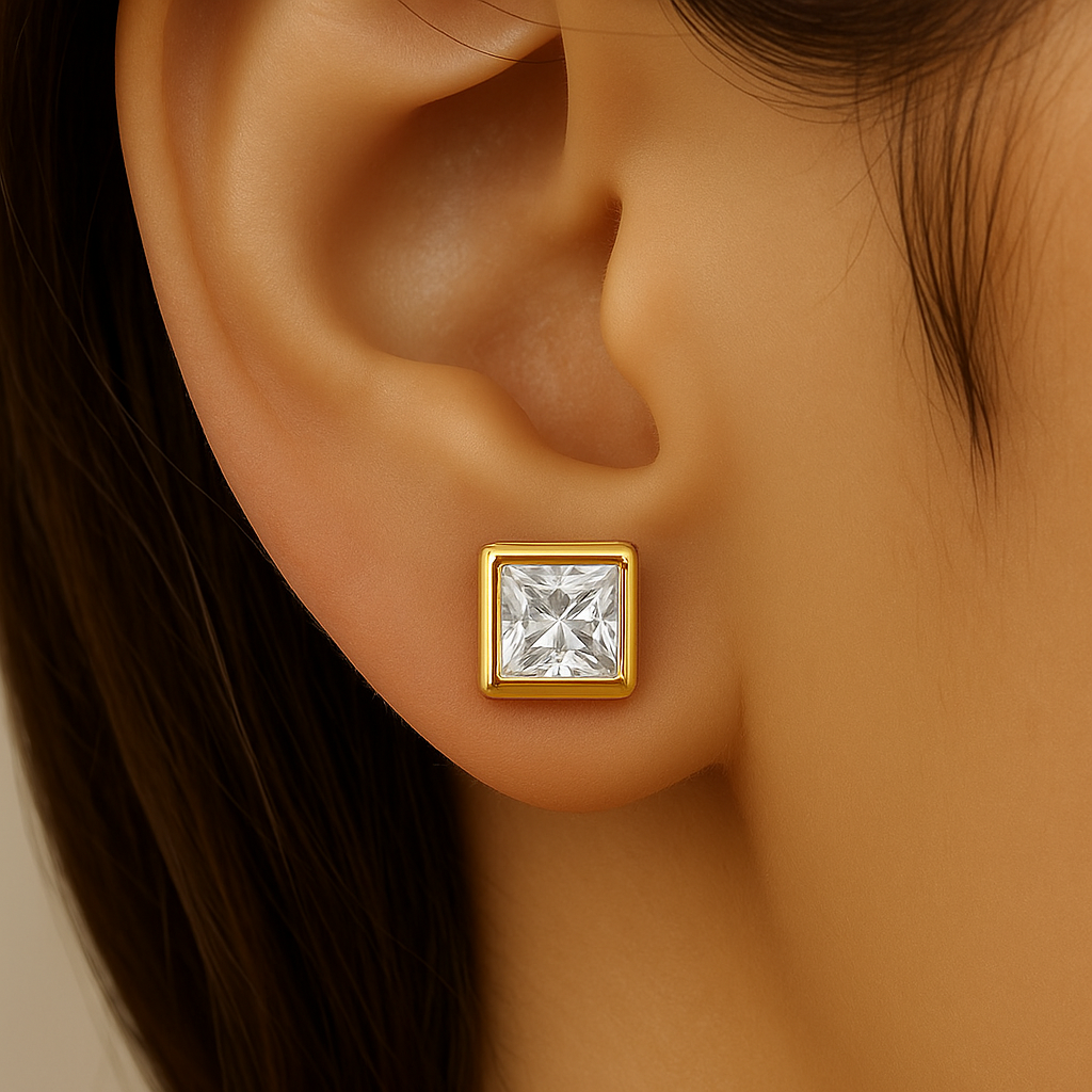 1.06ct G SI 14K Yellow Gold Bezel Set Princess Cut Diamond Stud Earrings