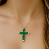 1.02ct G SI 14K Yellow Gold Diamond & Emerald Gemstone Cross Pendant Necklace 18" Chain