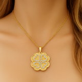 .33ct G SI 14kt Yellow Gold Diamond Modern Heart Clover Medallion Disc Pendant Necklace 18" long