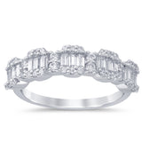 <span style="color:purple">¡ESPECIAL!</span>.72ct G SI Anillo de banda de diamante de talla baguette y redonda de oro blanco de 14kt Talla 6.5