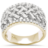 .96ct G SI 14K Yellow Gold Round & Baguette Diamond Ring
