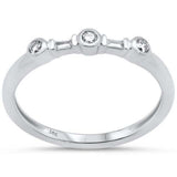 Anillo de oro blanco de 14K con diamantes redondos y baguette de .13ct G SI, talla 6.5