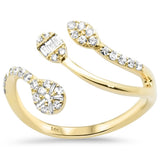 <span style="color:purple">¡ESPECIAL!</span> Anillo envolvente de oro amarillo de 14K con diamantes redondos y baguette de .28ct G SI, talla 6.5