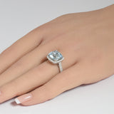 <span style="color:purple">¡ESPECIAL!</span>Anillo de 4.07ct G SI de Oro Blanco de 14K con Diamantes y Aguamarina en Forma de Cojín, Talla 6.5