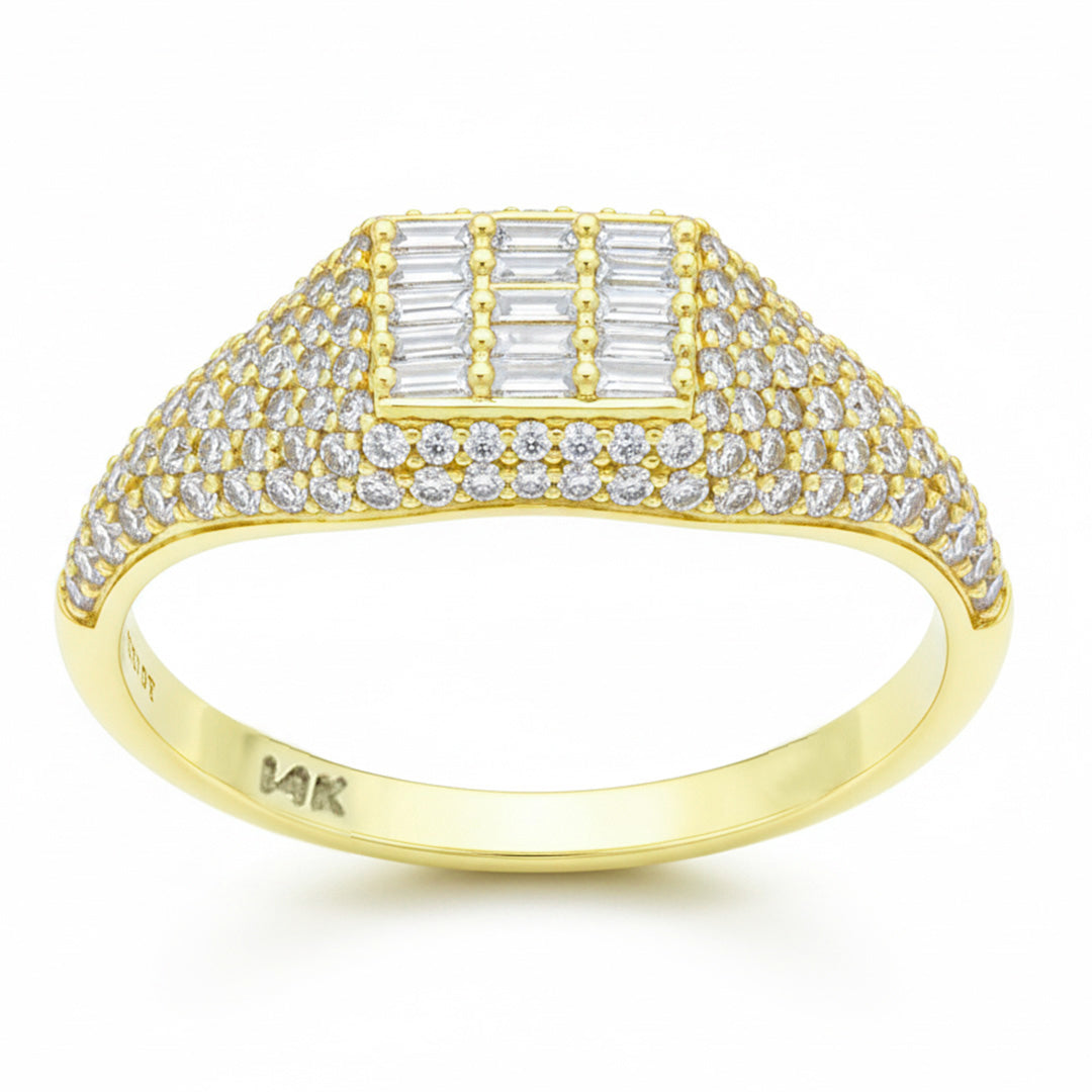 .68ct G SI 14kt Yellow Gold Round & Baguette Diamond Ring Size 6.5