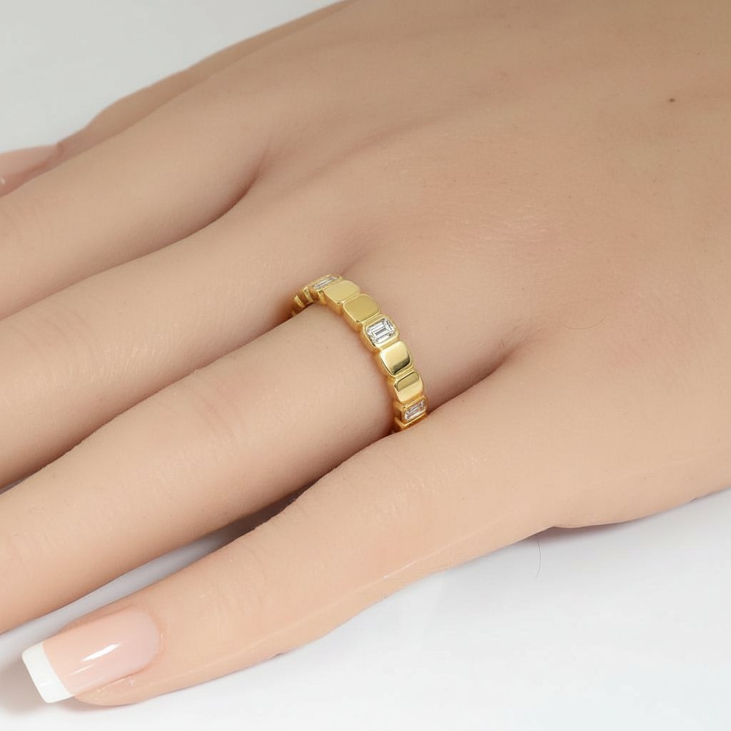 <span style="color:purple">SPECIAL!</span> .34ct G SI 14kt Yellow Gold Diamond Bezel Set Band Ring Size 6.5