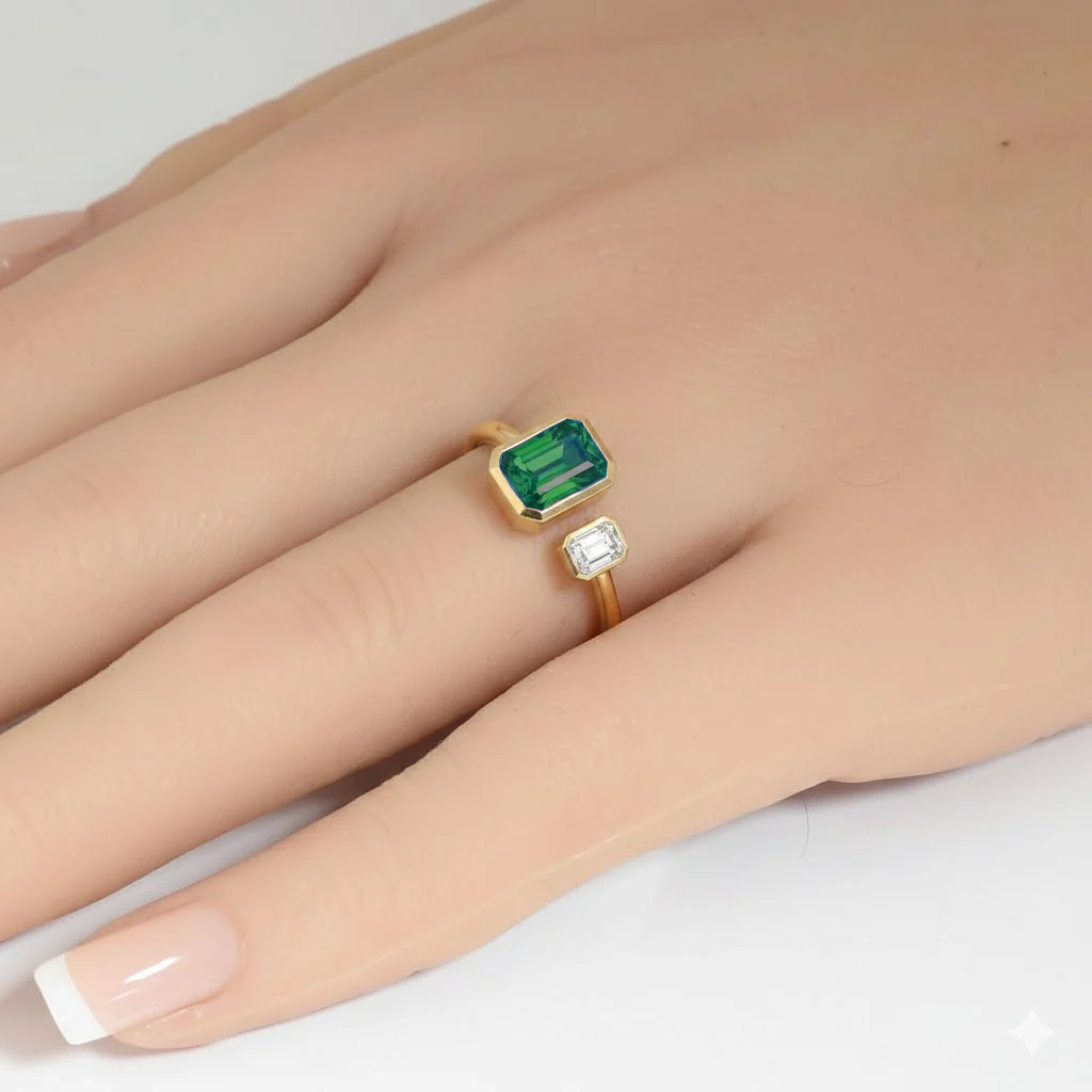 1.90ct G SI 14kt Yellow Gold Diamond & Emerald Gemstone Moi Toi Ring Size 6.5