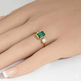 1.90ct G SI 14kt Yellow Gold Diamond & Emerald Gemstone Moi Toi Ring Size 6.5