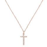 <span>¡LIQUIDACIÓN DE DIAMANTES! </span>Collar con colgante de cruz de oro rosa de 10K con diamante G SI de .07ct, 18"